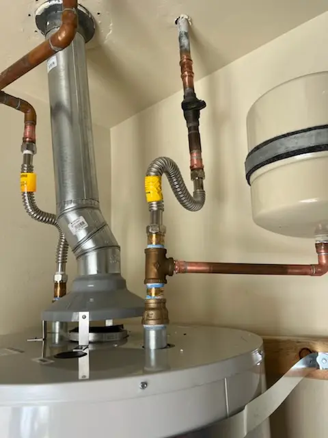 Water heater installation and plumbing repair in Southwood